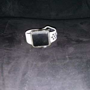 Apple Watch series 3 38mm with case